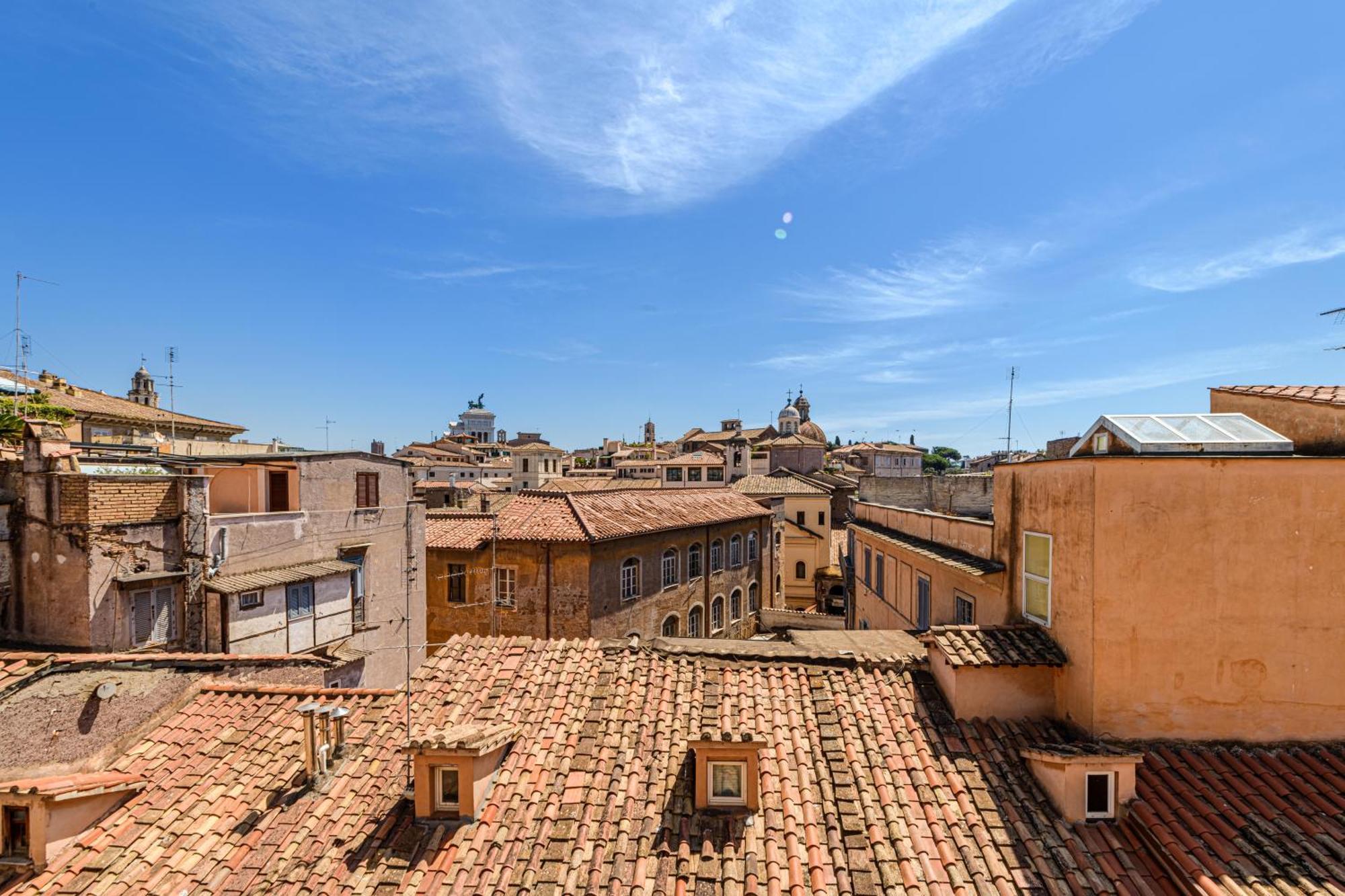 Bb Il Re Alla Reginella Guest House Roma Exterior foto